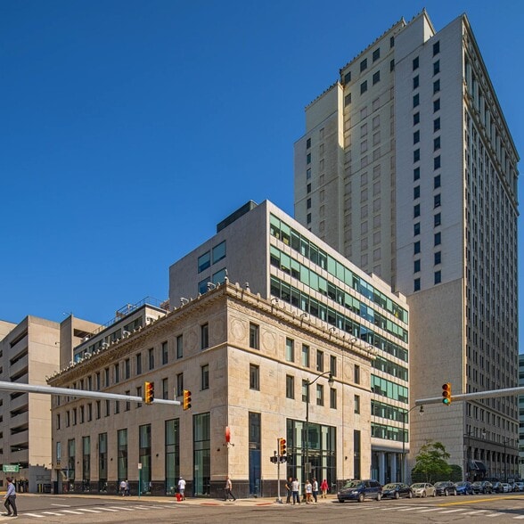 160 W Fort St, Detroit, MI for lease - Building Photo - Image 2 of 12