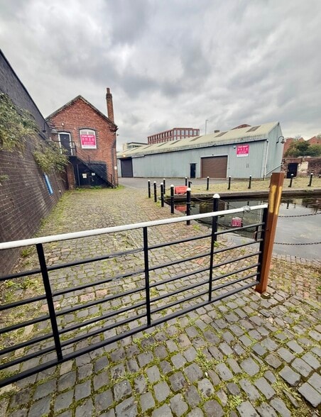 Wednesfield road, Wolverhampton for lease - Building Photo - Image 2 of 8