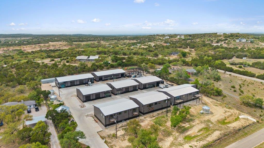 451 Farrell Rd, Dripping Springs, TX for lease Primary Photo- Image 1 of 7