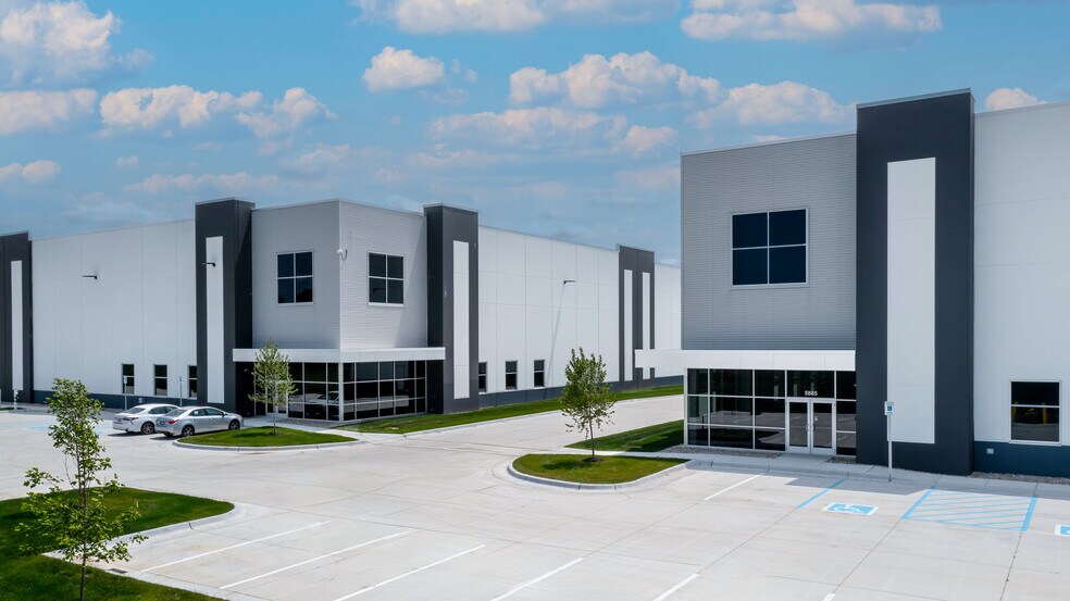 5885 N Graham Rd, Whiteland, IN for sale - Primary Photo - Image 1 of 1