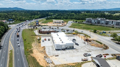 672 Braves Blvd NE, Rome, GA for lease Building Photo- Image 2 of 6