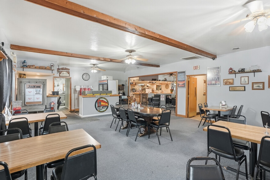 4020 E Old US 30, Hamlet, IN for sale - Interior Photo - Image 3 of 47