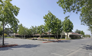 532-552 Gibraltar Dr, Milpitas, CA for lease Building Photo- Image 2 of 3