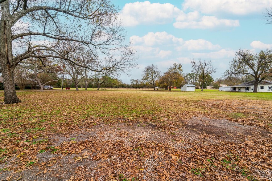 508 Monroe St, Deport, TX for sale - Building Photo - Image 2 of 17