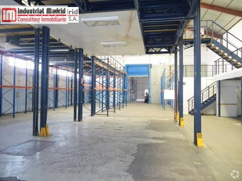 Industrial in Arganda del Rey, MAD for lease - Primary Photo - Image 1 of 27