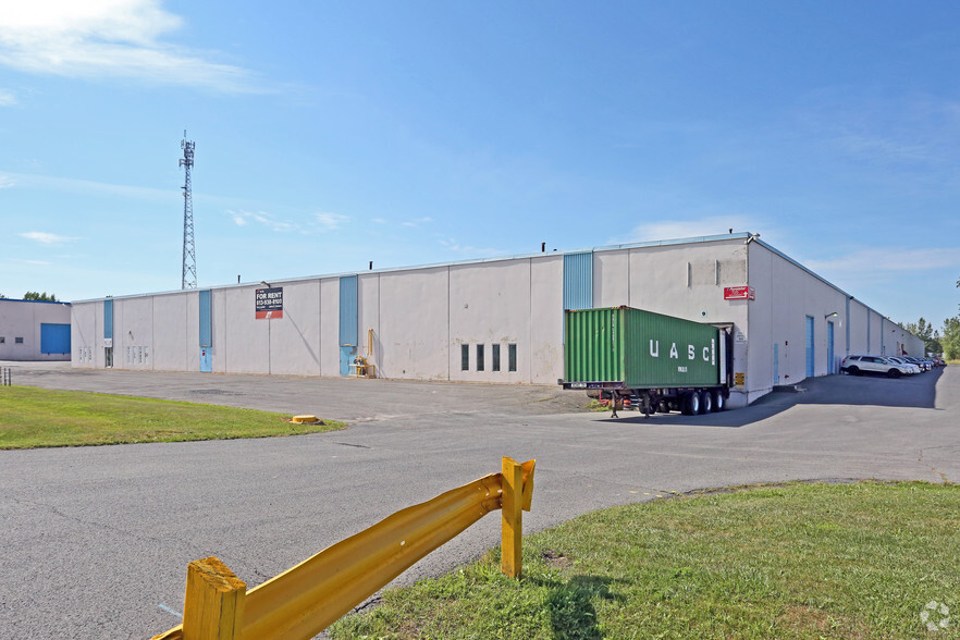 725 Boundary Rd, Cornwall, ON for lease - Building Photo - Image 1 of 2