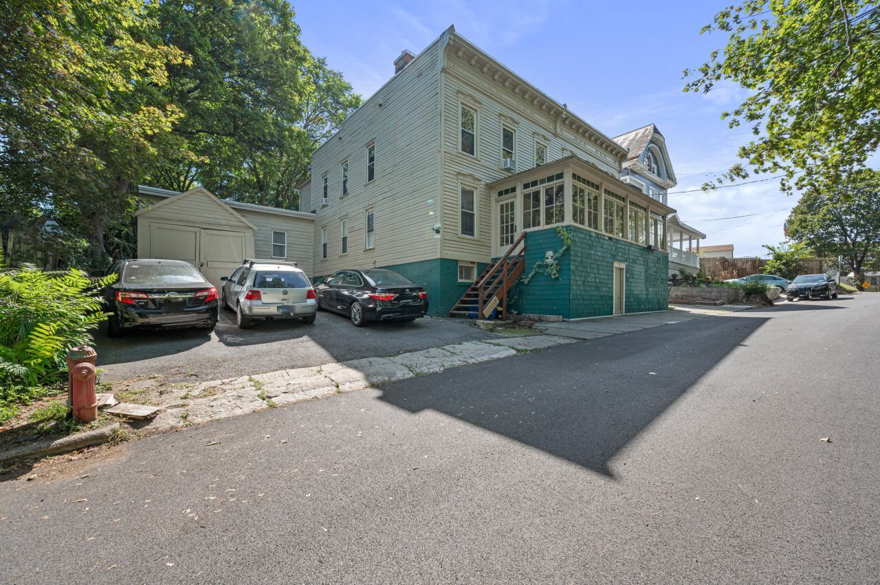 23 Prospect Ave, Troy, NY for sale Primary Photo- Image 1 of 2