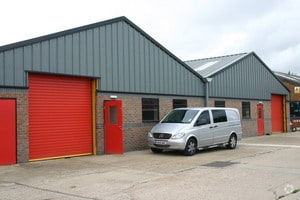 Faldo Rd, Bedford for lease - Primary Photo - Image 1 of 2