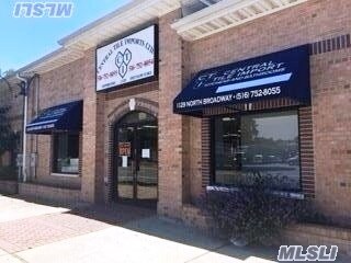 1127-1129 N Broadway, Massapequa, NY for sale Building Photo- Image 1 of 1