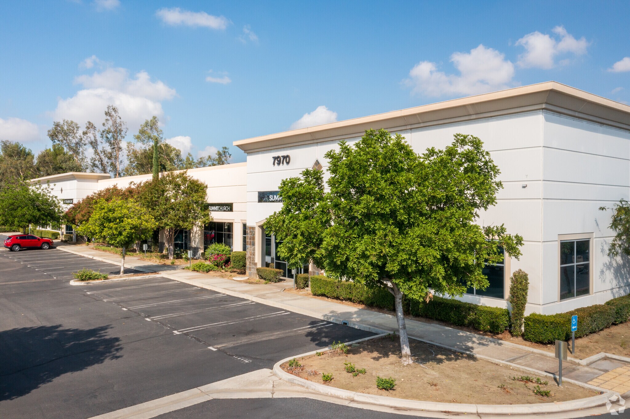 7970 Cherry Ave, Fontana, CA for lease Primary Photo- Image 1 of 68