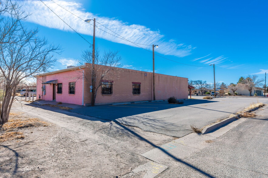 901 S Gold Ave, Deming, NM for sale - Primary Photo - Image 1 of 1