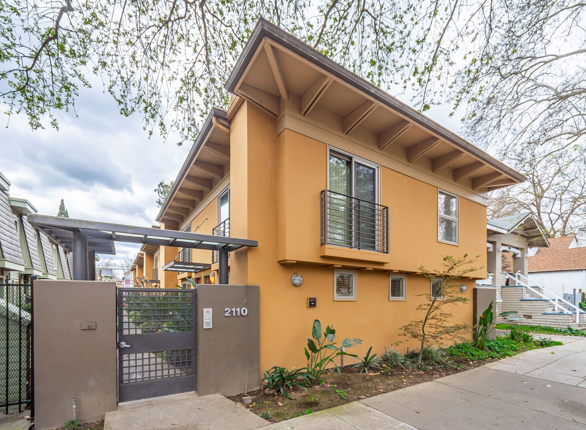 2110 H St, Sacramento, CA for sale Building Photo- Image 1 of 1