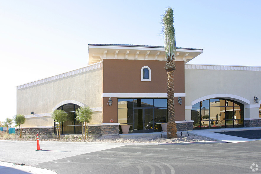 4285 N Rancho Dr, Las Vegas, NV for sale - Building Photo - Image 1 of 1