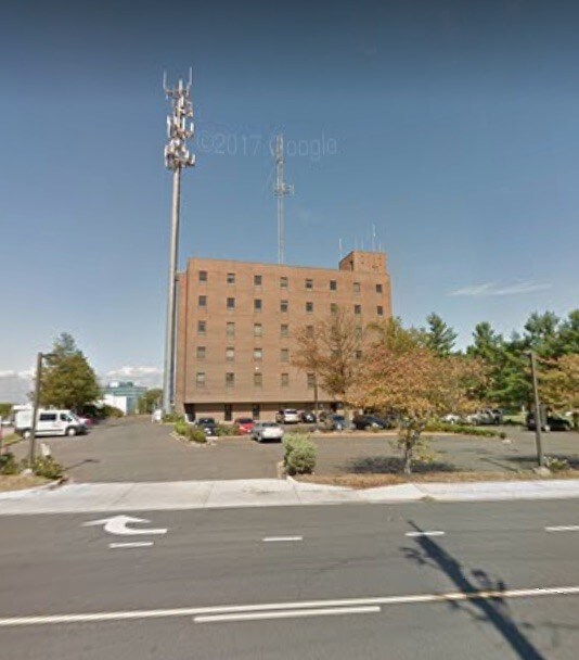 5210 Auth Rd, Camp Springs, MD 20746