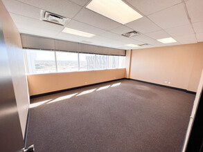 201-203 W Wall St, Midland, TX for lease Interior Photo- Image 1 of 10