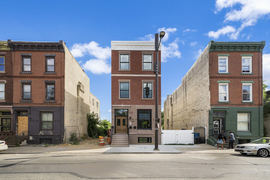 1934 W Diamond St, Philadelphia, PA for sale - Primary Photo - Image 1 of 1