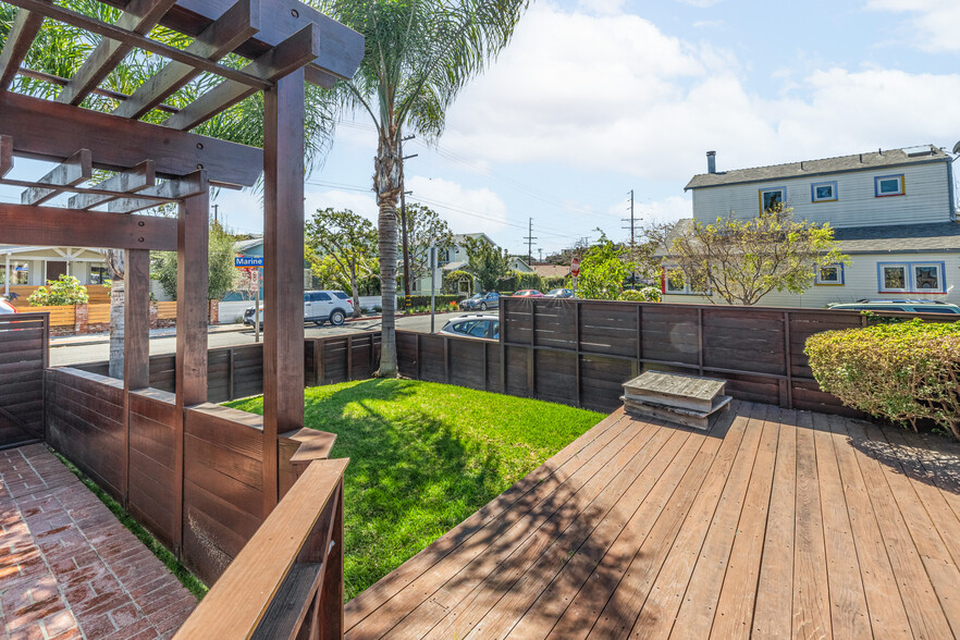 653 Marine St, Santa Monica, CA for sale - Building Photo - Image 3 of 11