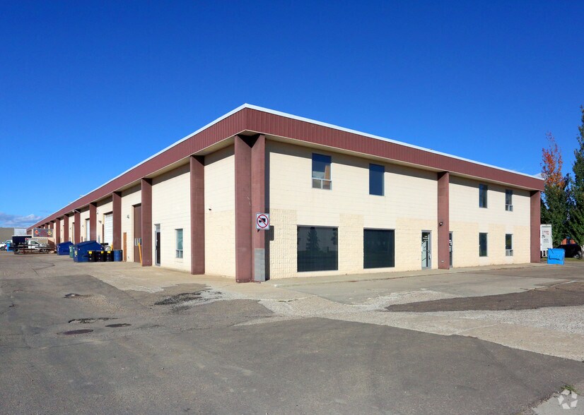 4606-4660 82 Ave NW, Edmonton, AB for lease - Building Photo - Image 2 of 2