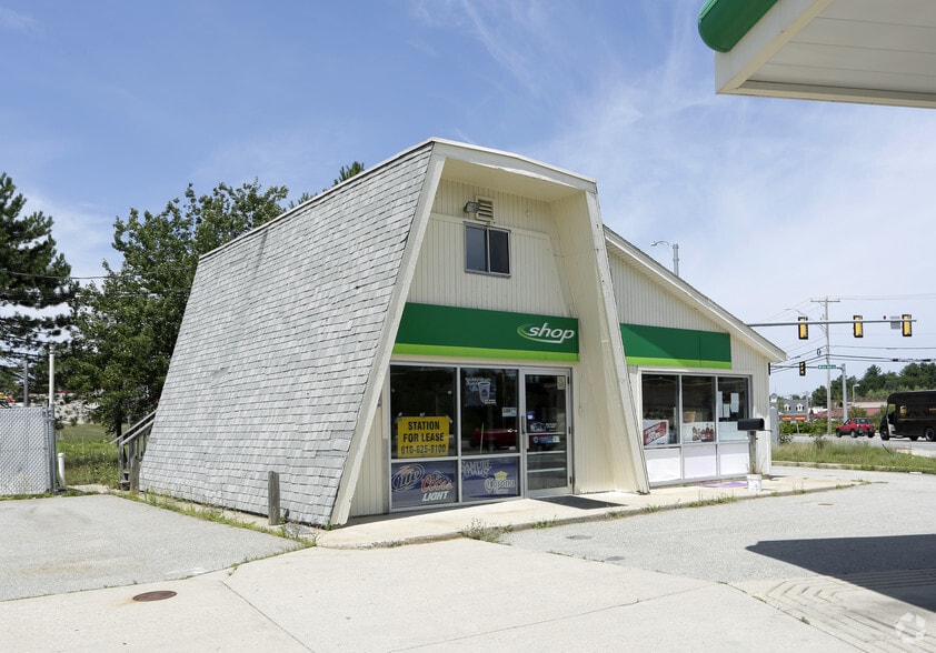 3 Ten Rod Rd, Rochester, NH 03867