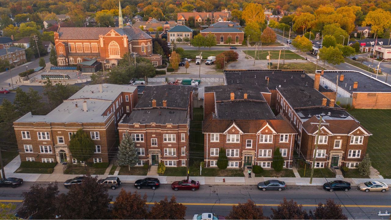 1020-1060 Alter Rd, Detroit, MI for sale Primary Photo- Image 1 of 1
