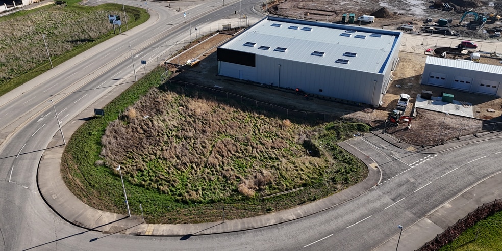 Plot Wallace Way, Wyberton for sale - Primary Photo - Image 1 of 1