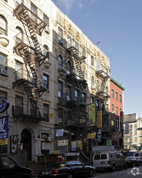 19 Eldridge St, New York, NY for lease - Primary Photo - Image 1 of 4