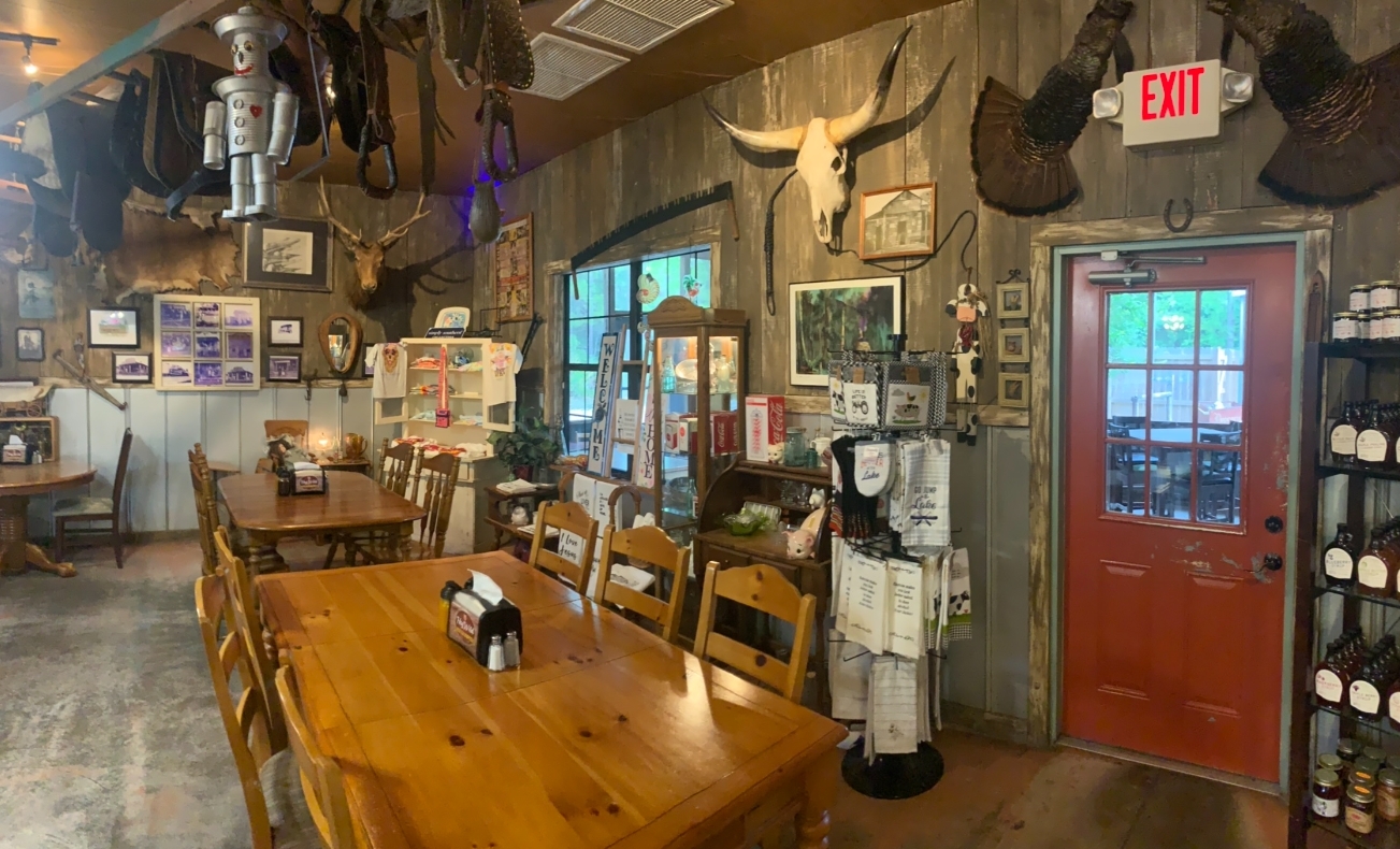 888 County Road 310, Interlachen, FL 32148 - HOG WILD COUNTRY CAFE ...