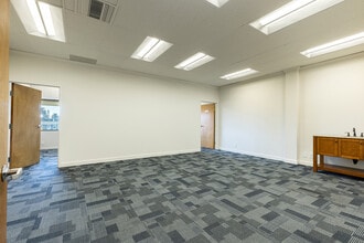 1700 2nd St, Napa, CA for lease Interior Photo- Image 1 of 4