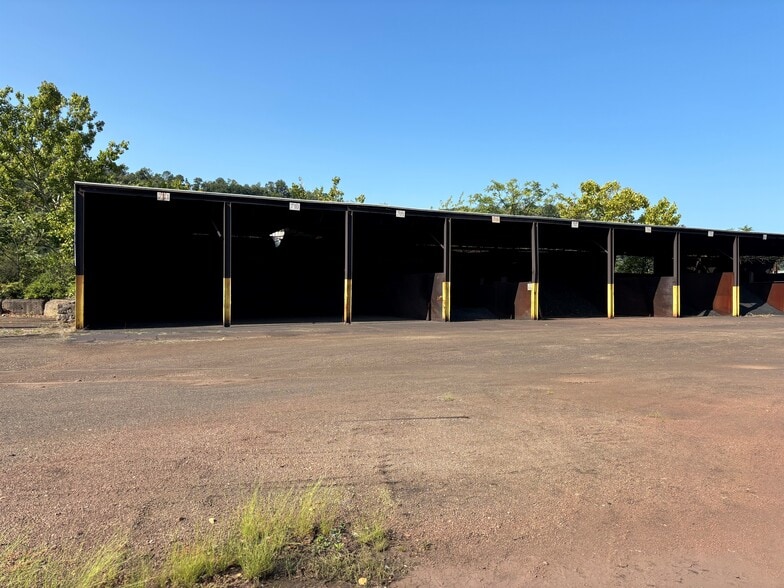 3rd St, Braddock, PA for lease - Building Photo - Image 1 of 8