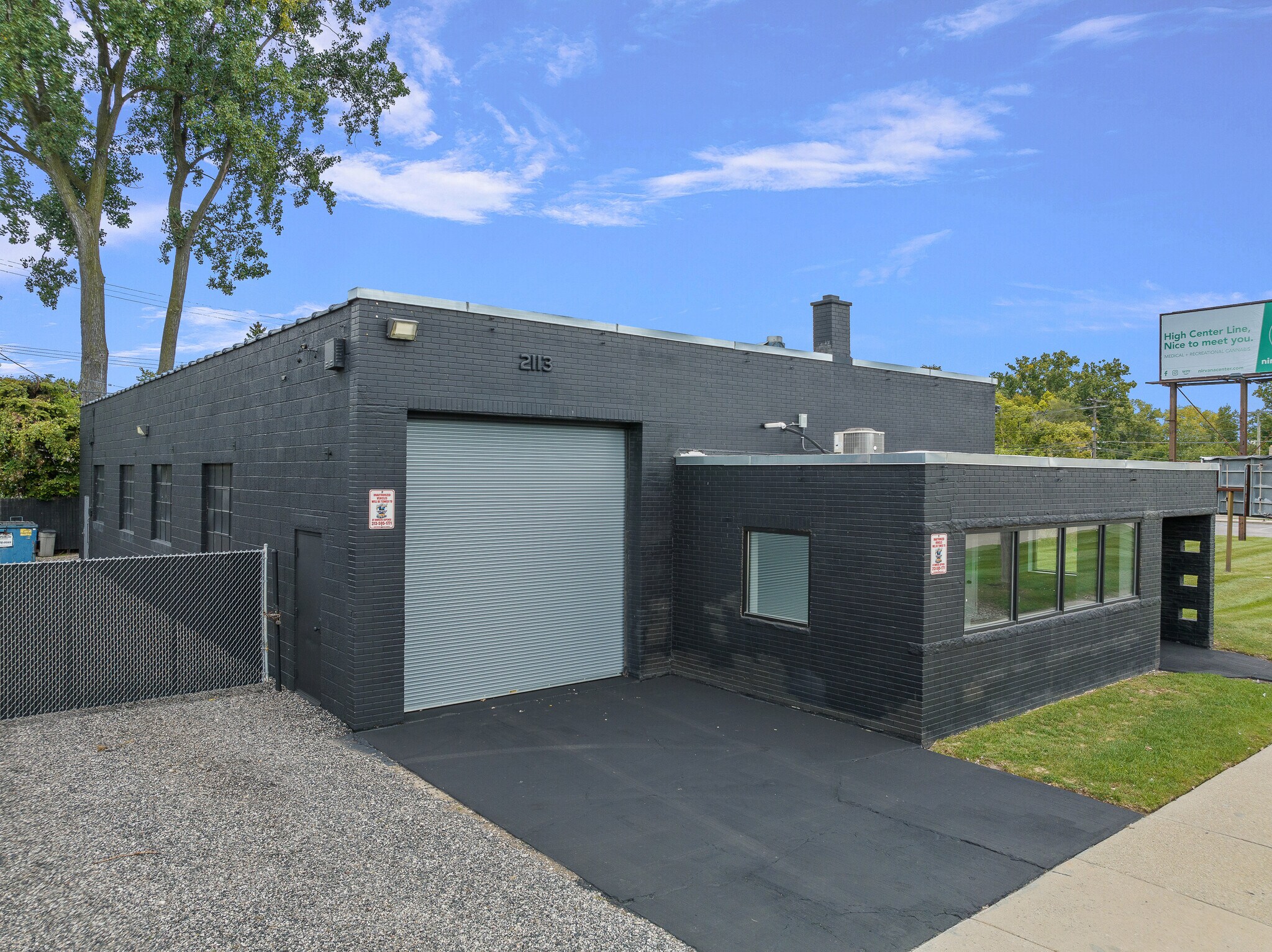 2113 E Nine Mile Rd, Warren, MI for sale Building Photo- Image 1 of 1