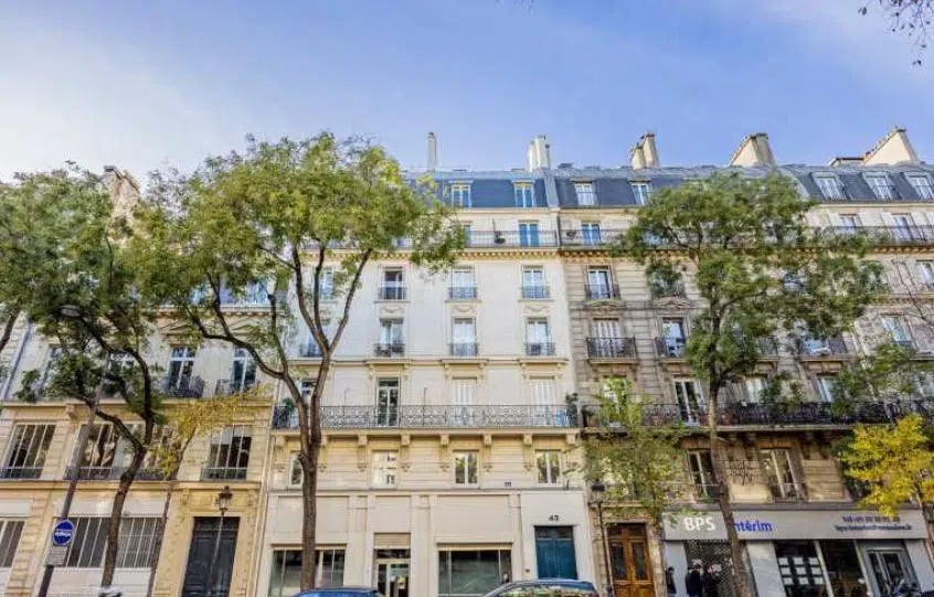 Coworking Space in Paris for lease Building Photo- Image 1 of 5