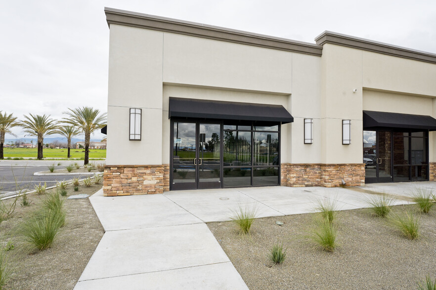 1110 Bear Mountain Blvd, Arvin, CA for lease - Primary Photo - Image 1 of 7