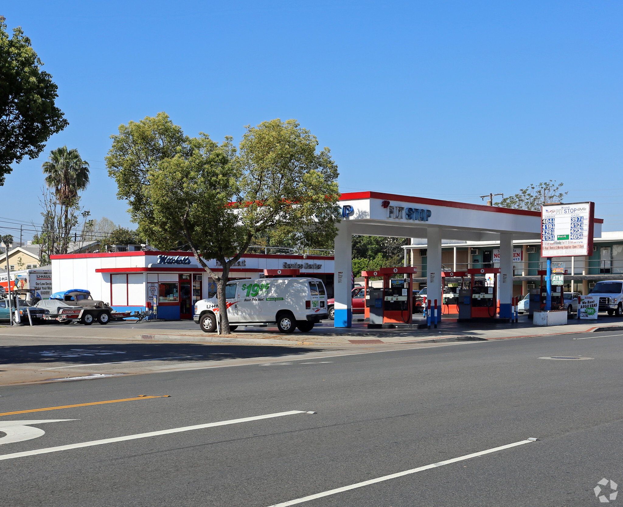 700 W Chapman Ave, Orange, CA for sale Primary Photo- Image 1 of 1