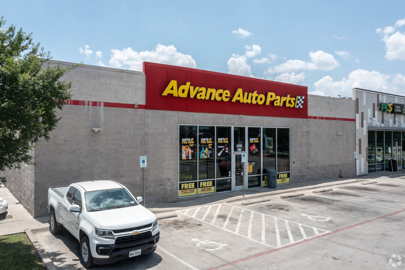 3200 Mansfield Hwy, Forest Hill, TX 76119