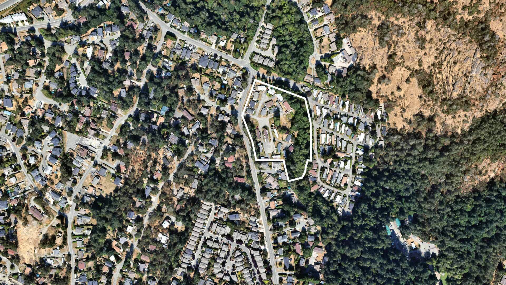 2607 Selwyn Rd, Victoria, BC for sale Primary Photo- Image 1 of 1