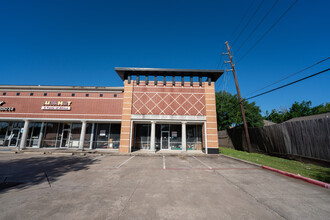 11720 W Airport Blvd, Stafford, TX for lease Building Photo- Image 2 of 2