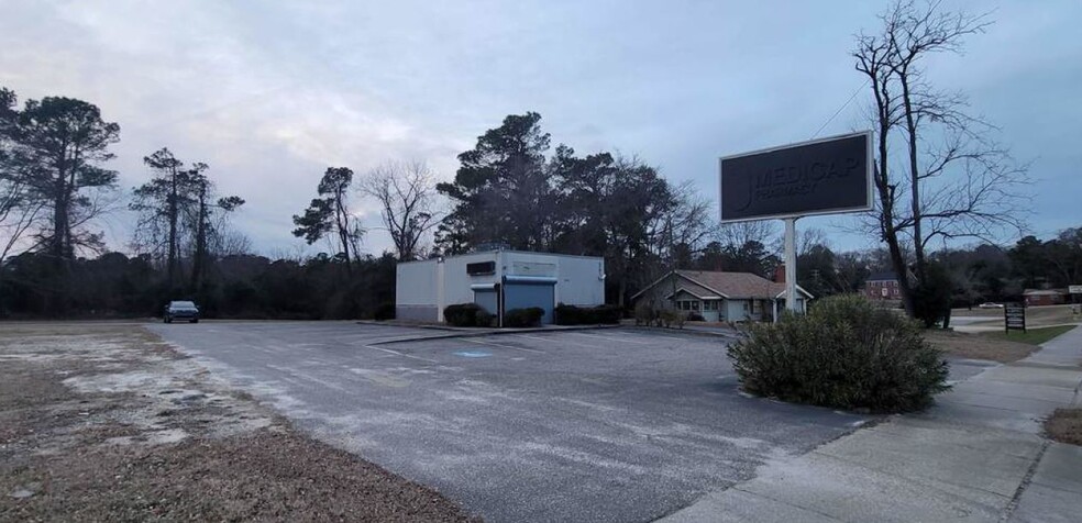 1431 Ramsey St, Fayetteville, NC for lease - Building Photo - Image 2 of 2