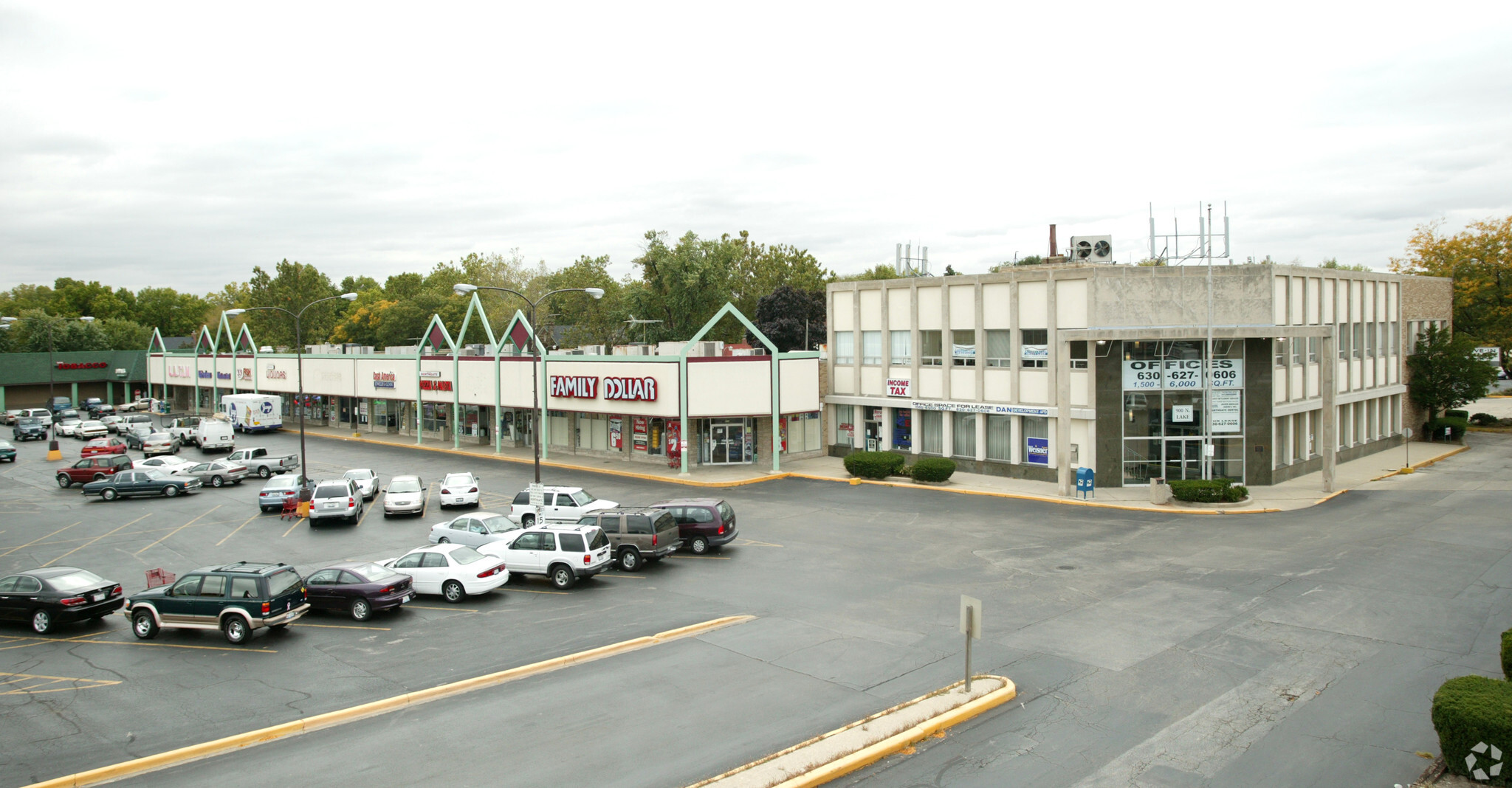 900 N Lake St, Aurora, IL for lease Primary Photo- Image 1 of 10