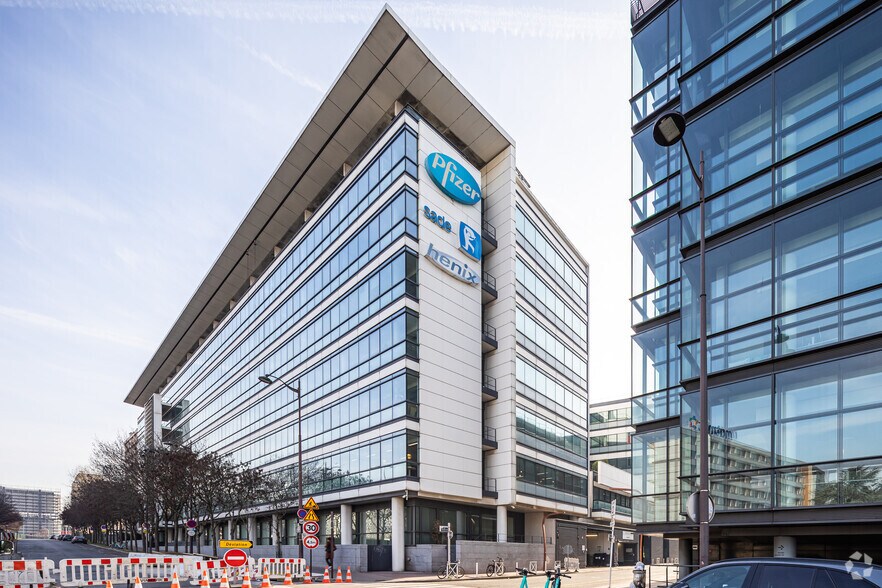 23-25 Avenue Du Docteur Lannelongue, Montrouge for lease - Building Photo - Image 3 of 4