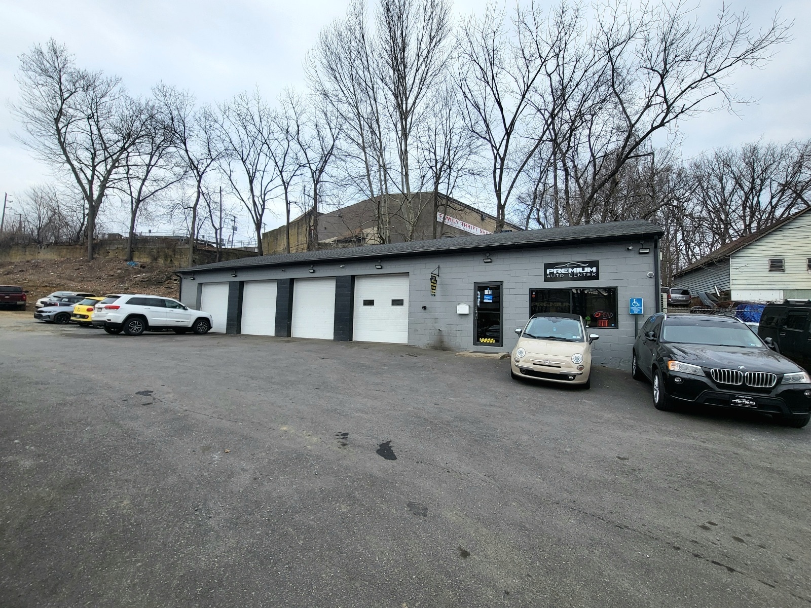 615 Sumner Ave, Whitehall, PA for sale Building Photo- Image 1 of 9