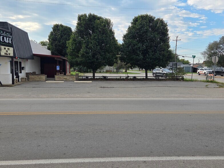 8225 Ok-17 Hwy, Elgin, OK for sale - Building Photo - Image 3 of 5