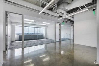 6922 Hollywood Blvd, Los Angeles, CA for lease Interior Photo- Image 1 of 5