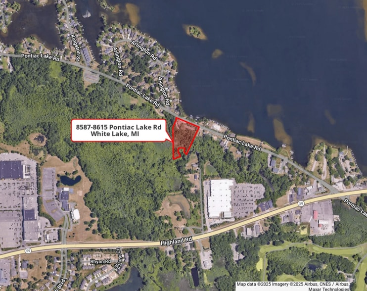 8587 Pontiac Lake Rd, White Lake, MI for sale - Primary Photo - Image 1 of 1