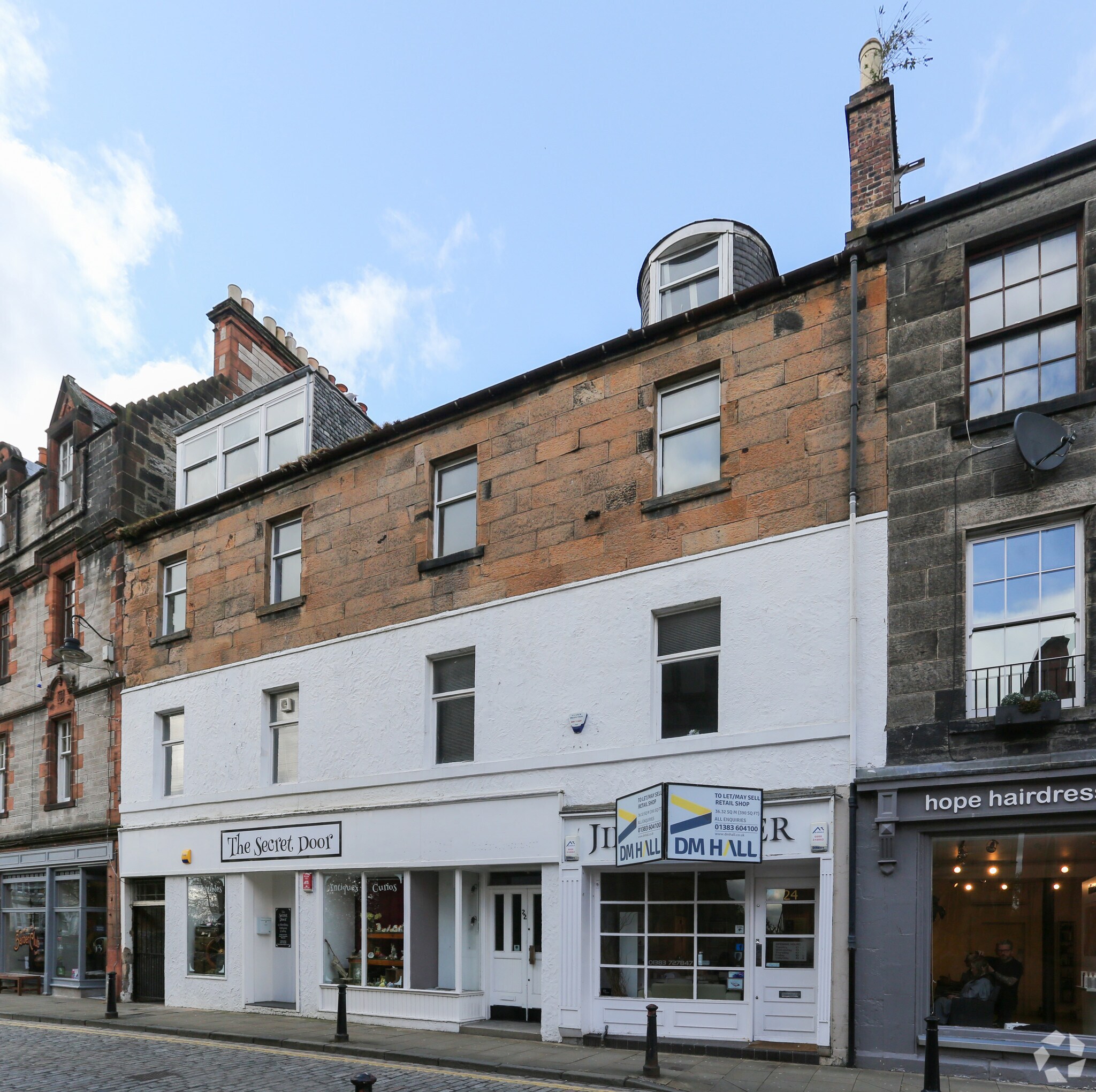 22-24 Maygate, Dunfermline for sale Primary Photo- Image 1 of 1