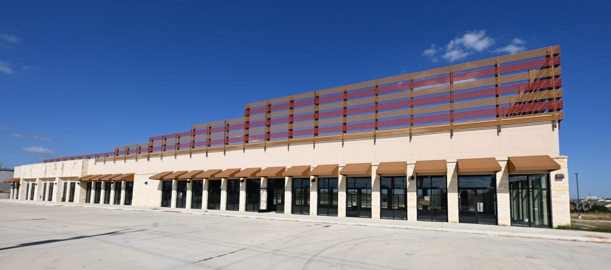 7551 Culebra Rd, San Antonio, TX for lease Building Photo- Image 1 of 4