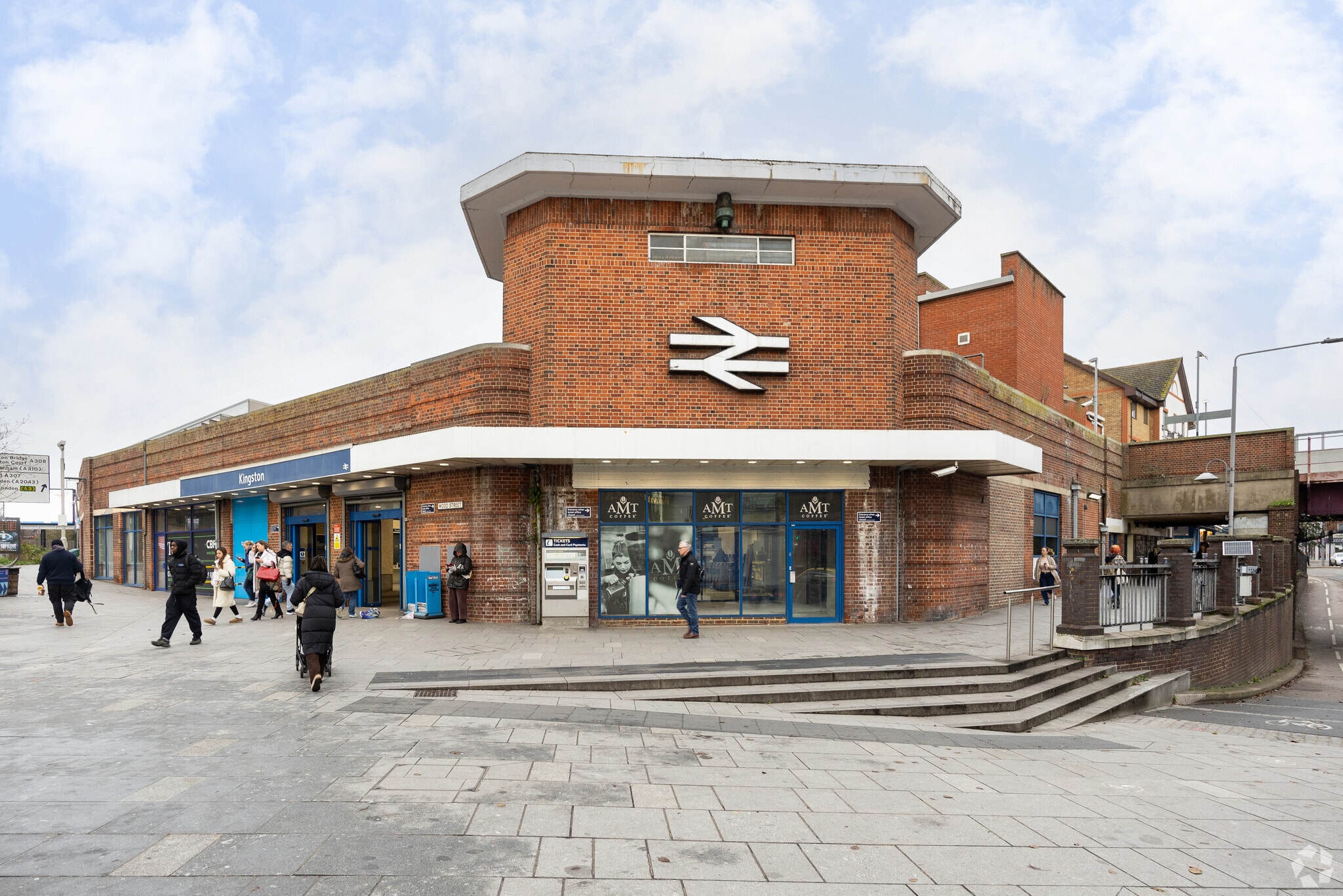 Richmond Rd, Kingston Upon Thames for sale Primary Photo- Image 1 of 1