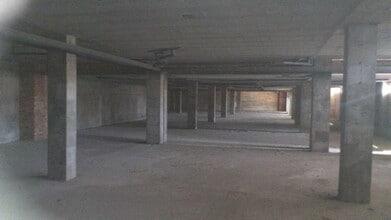 Retail in Salobreña, Granada for lease Interior Photo- Image 1 of 3