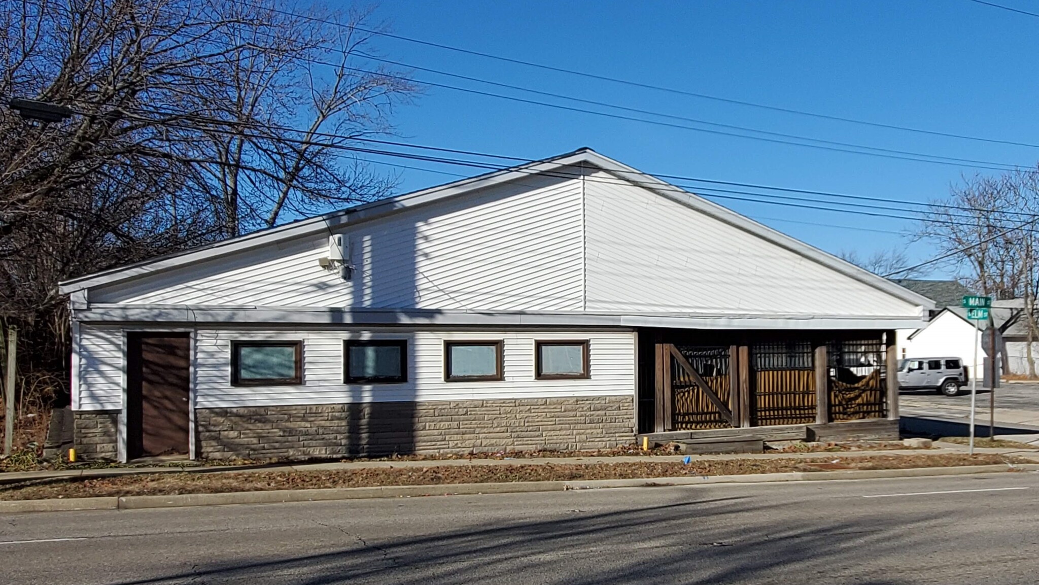 801 S Main St, Bloomington, IL for sale Primary Photo- Image 1 of 12