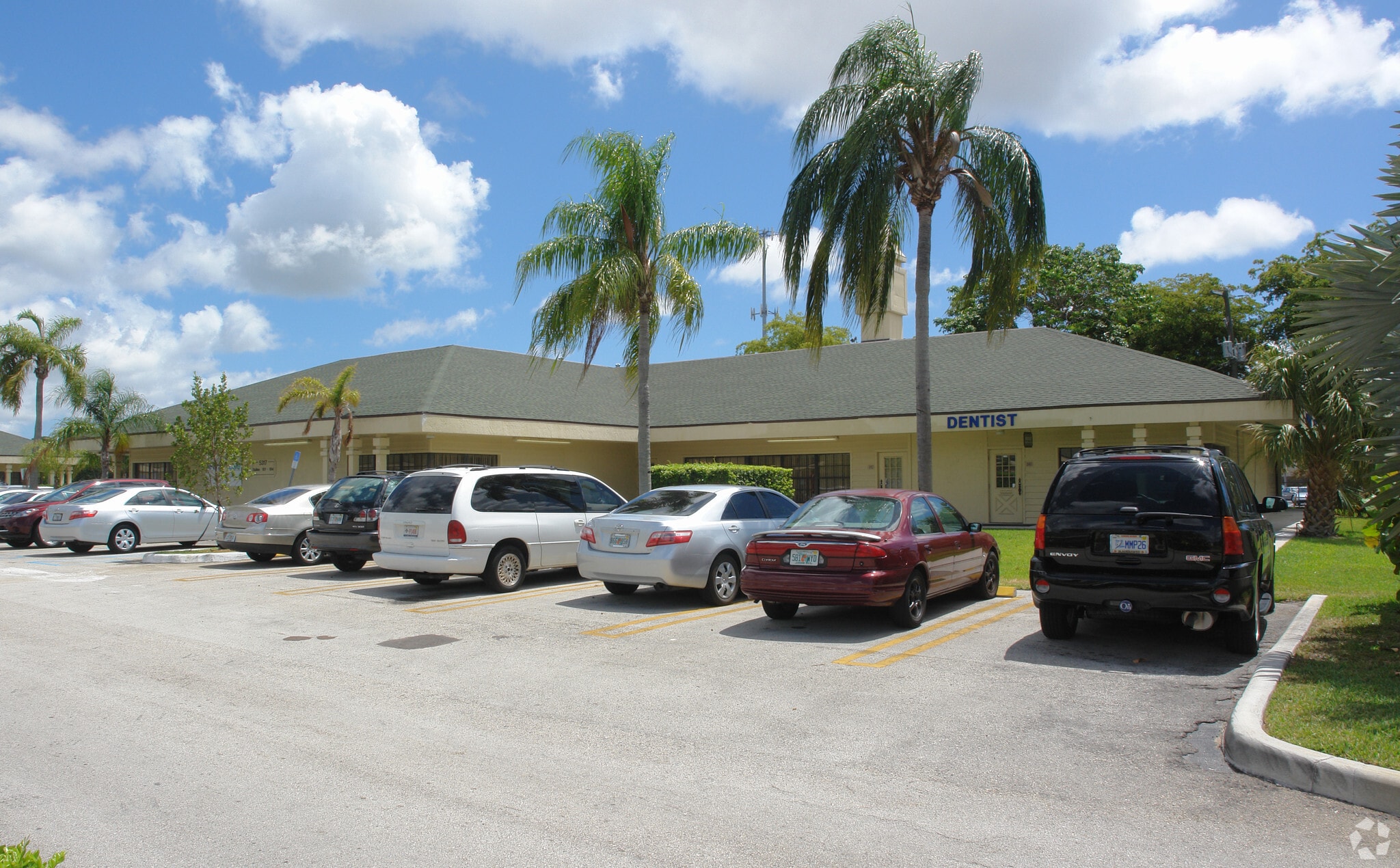 5317 W Atlantic Ave, Delray Beach, FL for lease Primary Photo- Image 1 of 10