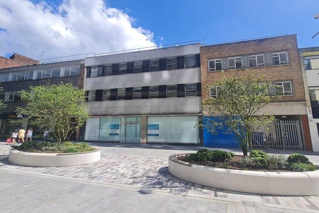6 Commercial Way, Woking for sale Building Photo- Image 1 of 4